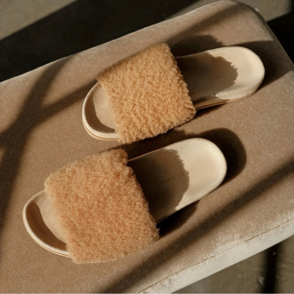 Jenni Kayne Shearling Slide Sandals EU40